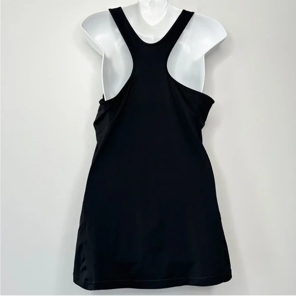 NIKE Black White Swish Logo Tank Top Size XL Activewear Workout Fitness Running - Picture 3 of 5